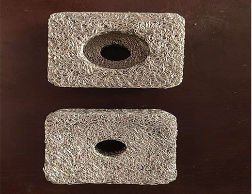 Maillage en fil tricoté comprimé à haute résistance à la corrosion pour filtrage rectangulaire