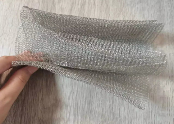 Fil tricoté par couche horizontale Mesh Stainless Steel Gi Packing de la largeur 30m dans en bois