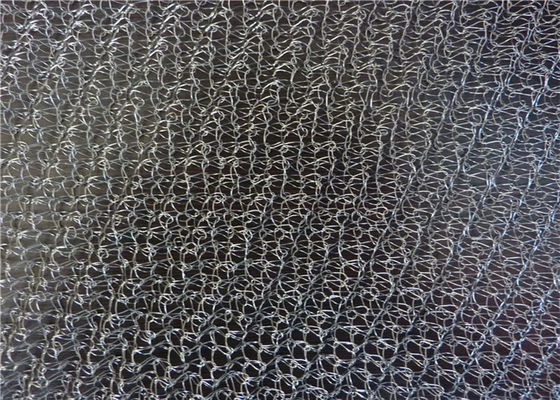 Les solides solubles ont tricoté Mesh Fabric 4*5mm Mesh Hole Gas Liquid AISI 301 pour l'antibuée